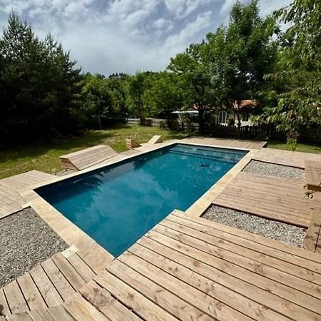Le Travers Ajoux - Camping Gite Evenement 外观 照片