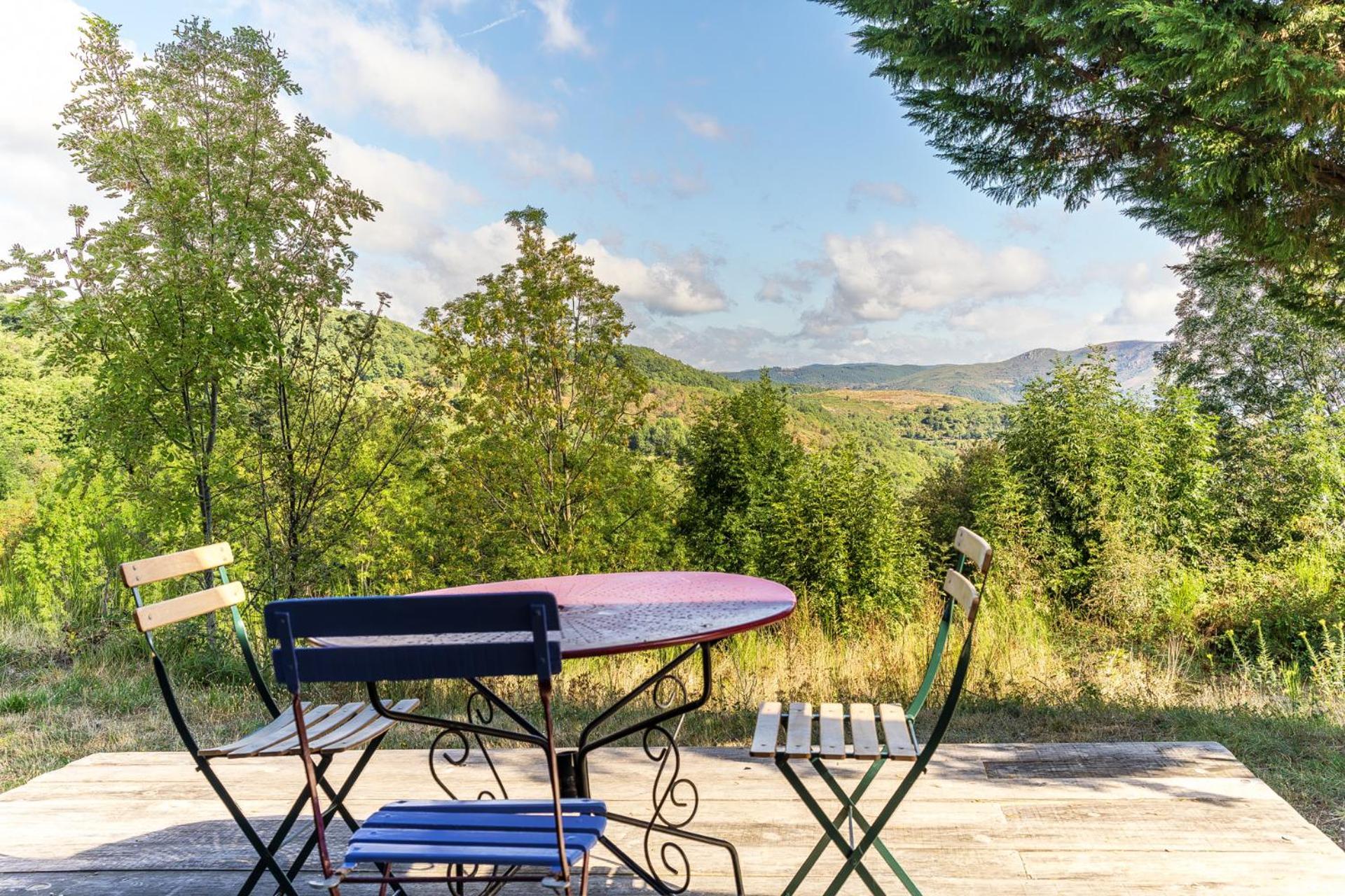 Le Travers Ajoux - Camping Gite Evenement 外观 照片