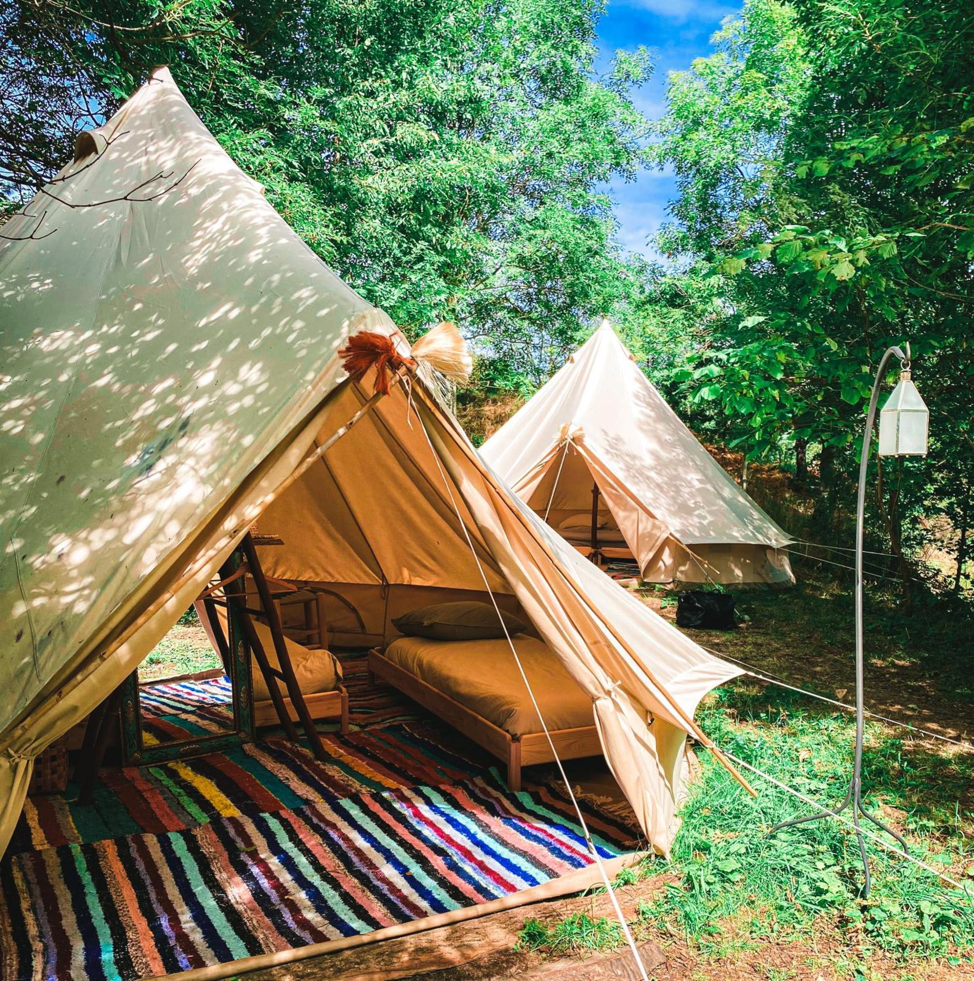 Le Travers Ajoux - Camping Gite Evenement 外观 照片